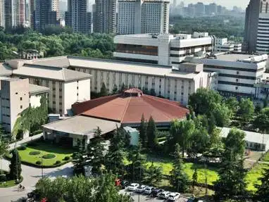 丽都假日饭店,图一