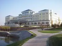 五洲皇冠假日酒店