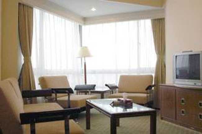 丽华大酒店,图一