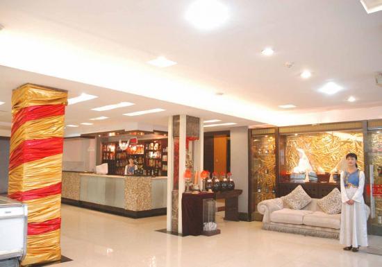 尼尔基大酒店