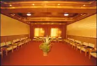 沃隆加商务酒店