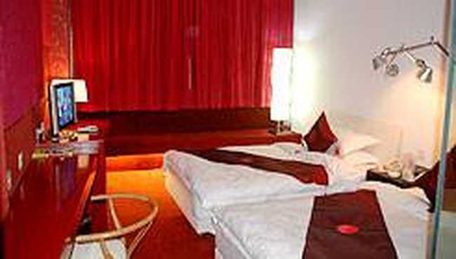 华明大酒店,图一