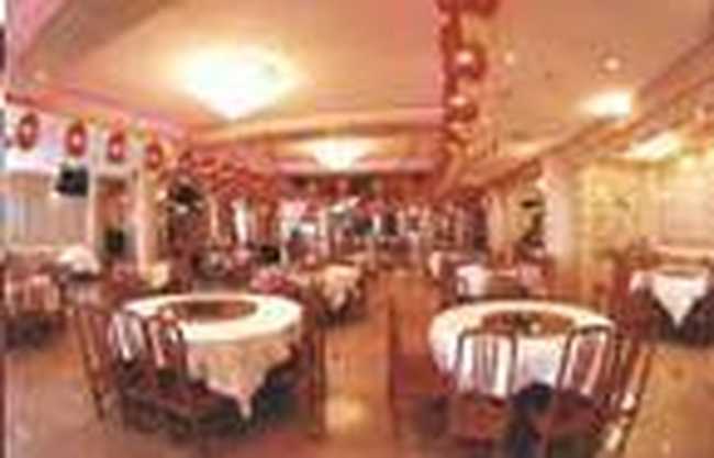 舞龙大酒店,图一