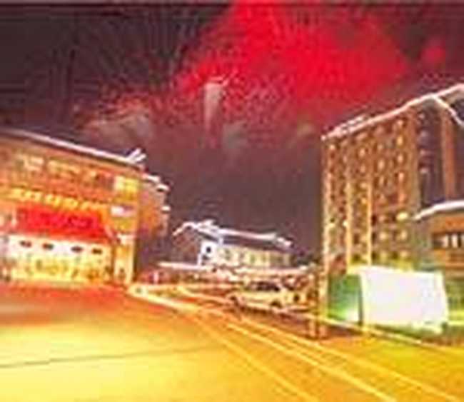 黄山金融山庄,图一