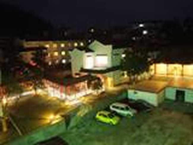 青阳香樟花园饭店,图一