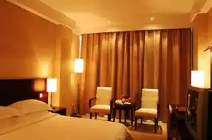 梦都雨山湖饭店