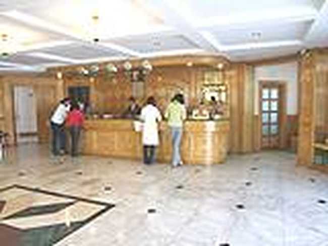 花园大酒店,图二