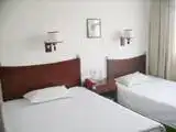 胶南东方九九红大酒店