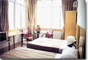 上海东鹰假日酒店