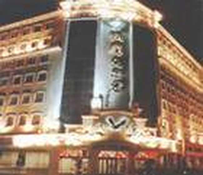 飘鹰大酒店,图一