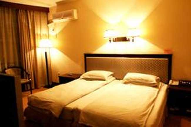 虹雨大洒店,图三