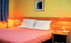 汉庭快捷酒店(宁波彩虹路店)