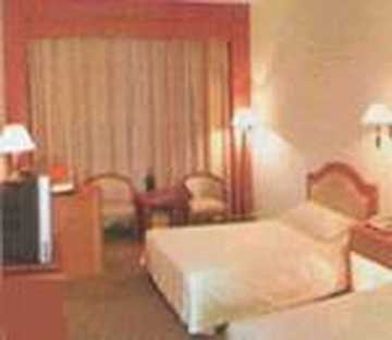 天台卧龙山庄,图三