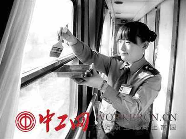 铁路打开和田发展新窗口