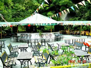 卓旗山庄鸣翠居