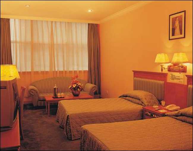 火车站大酒店,图二