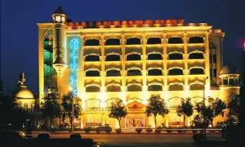 维也纳酒店,图一