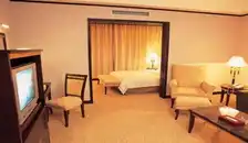 莲兴酒店