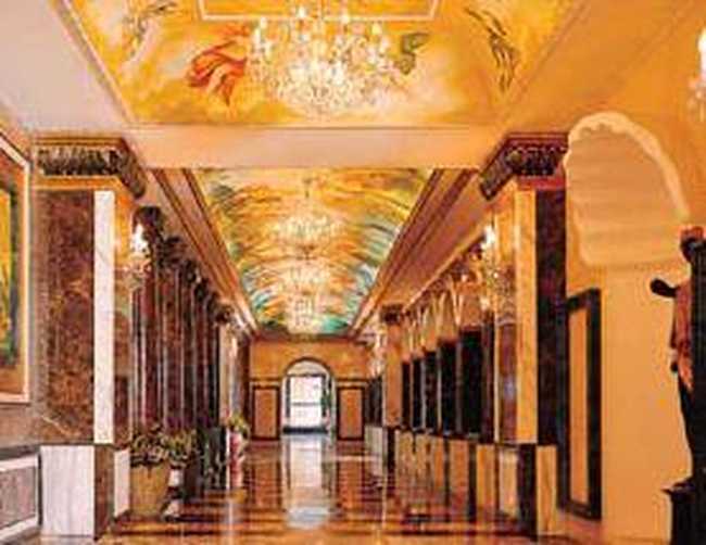 梵尔赛酒店,图二