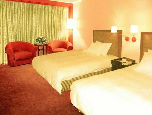 凯旋门大酒店,图二