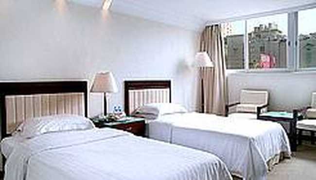 格兰德大酒店,图二