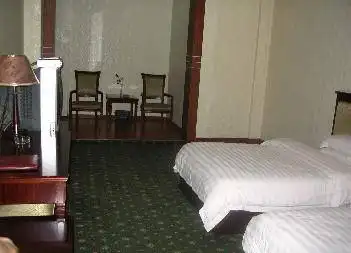 贺州华圣商务酒店