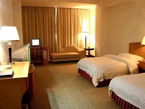 岑溪市阿里香大酒店