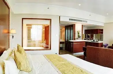 海口康年皇冠花园酒店_豪华房图片