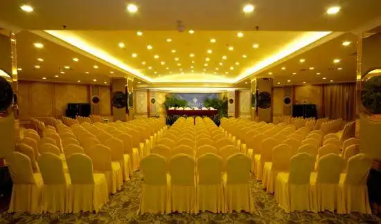 海南宝华海景大酒店