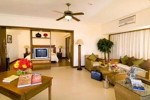 三亚鸿洲埃德瑞度假酒店