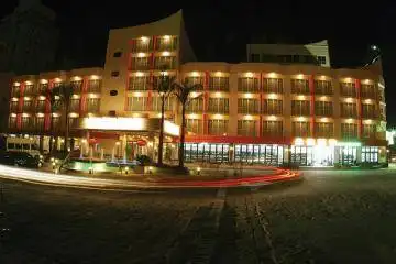 三亚豪威麒麟大酒店