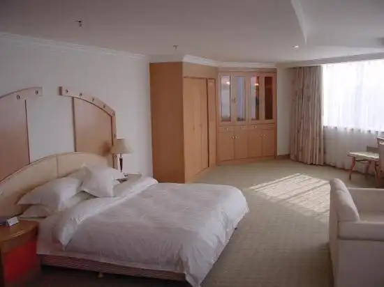 三亚金银岛海景大酒店