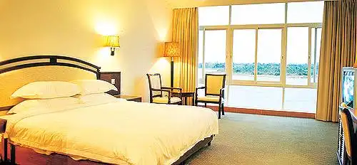 丽湖银湾大酒店