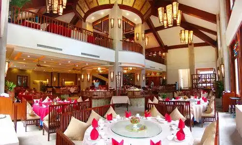 三亚天上人间热带雨林度假酒店