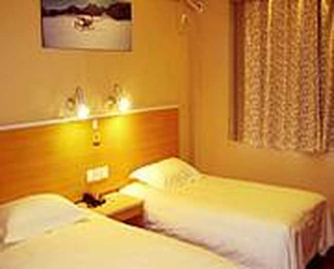 武漢揚(yáng)子江飯店,圖三