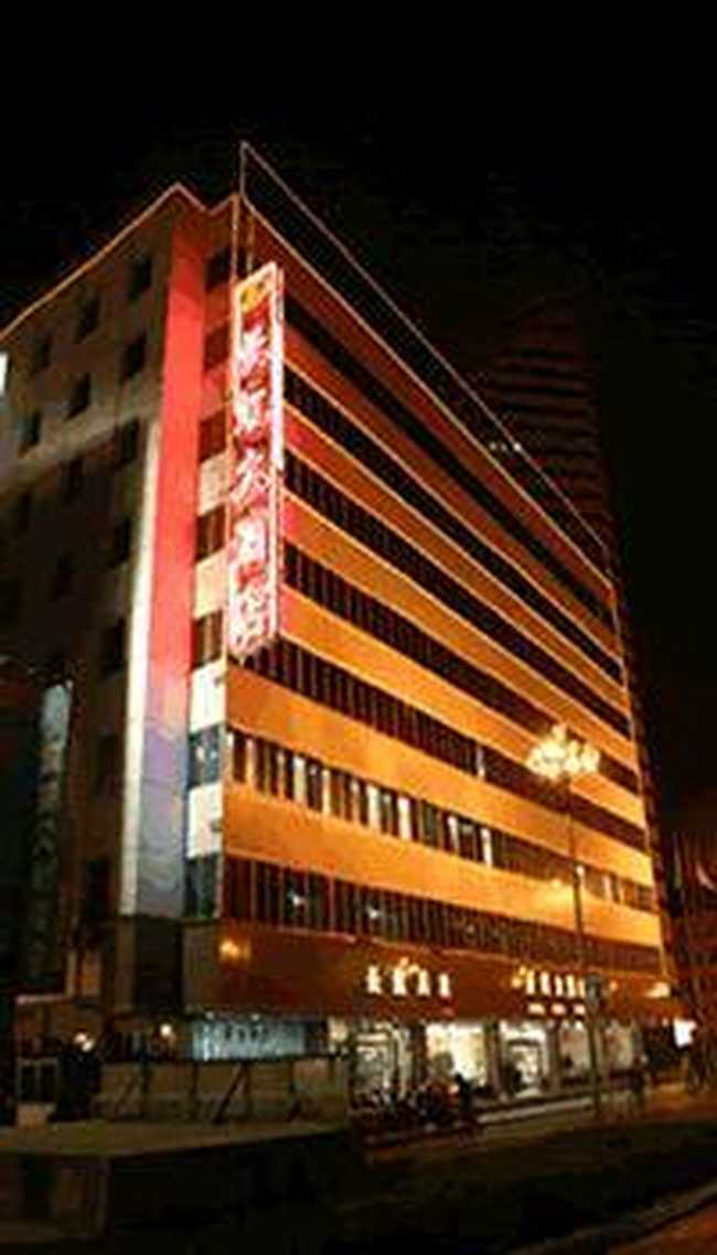 襄樊市长虹大酒店,图三