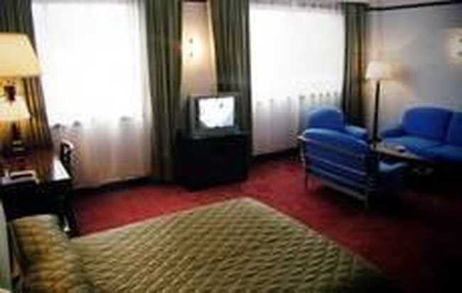 岳阳商大宾馆,图二