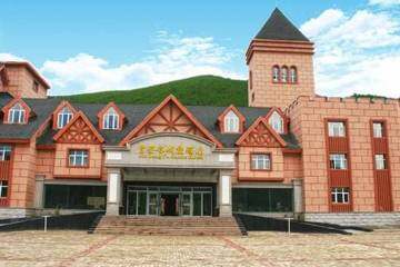 新疆阿勒泰贾登峪城堡度假酒店 