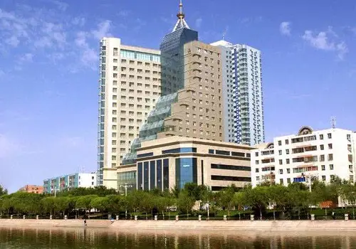 新疆库尔勒梨城花园酒店