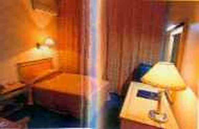 新疆克拉玛依市克拉玛依宾馆,图一