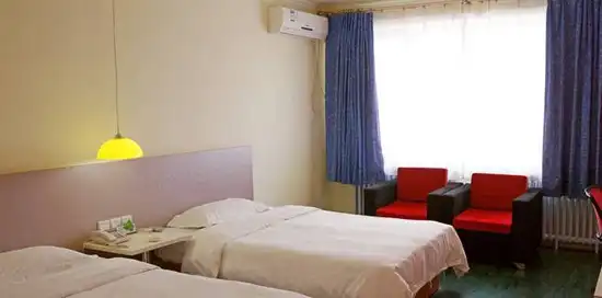 新疆乌鲁木齐市海天伊家酒店