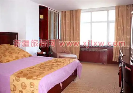 新疆齐鲁百瑞酒店