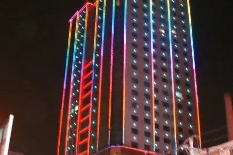 乌鲁木齐城市朗辰大酒店 