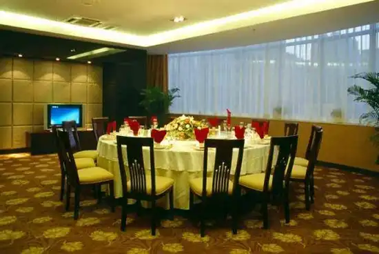 中餐厅（沁圆春）