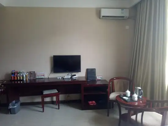 新源县万盛青商务酒店