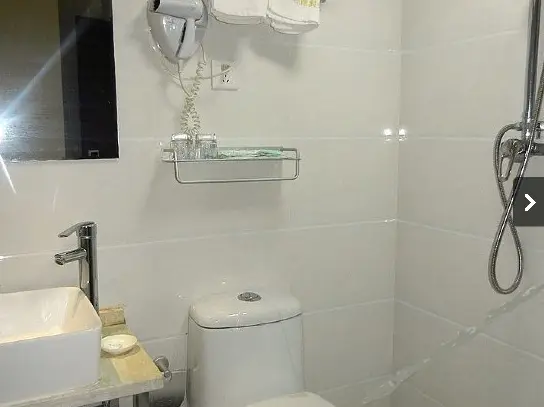 新疆奎屯塞隆大酒店