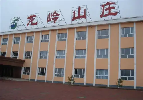 伊犁果子沟龙岭山庄