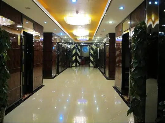 新疆奎屯塞隆大酒店