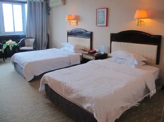 新疆奎屯塞隆大酒店