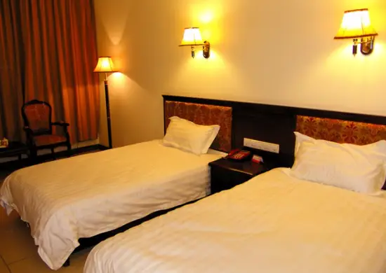 那拉提空中草原度假酒店